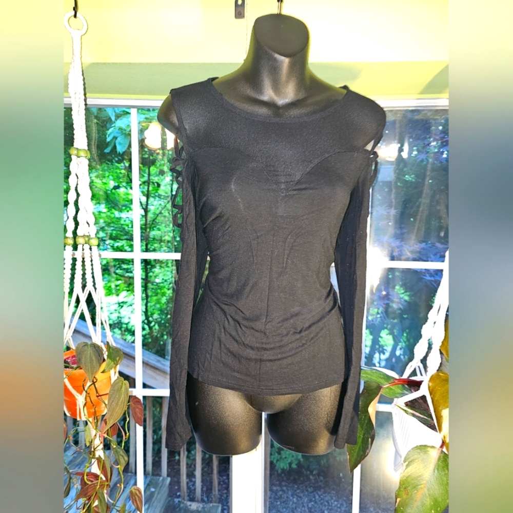 Womens black long sleeve
